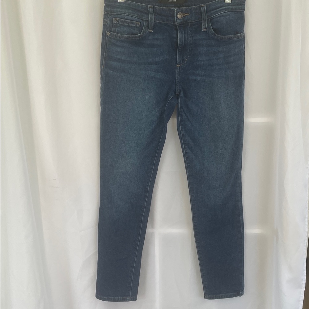Joe's Jeans Dark Blue Denim Cut 08293-00 W 27, Rise 9, Inseam 27